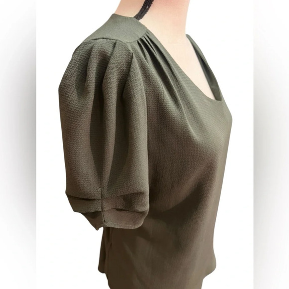 Adrianna Papell Solid V-Neck Ruched Sleeve Pebble Crepe Top green blouse large - Picture 3 of 9